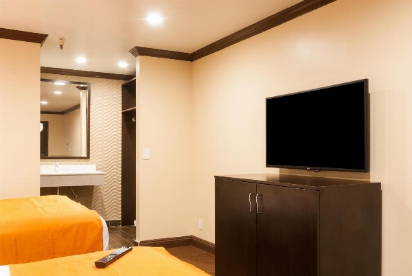 Redondo Pier Inn Main image